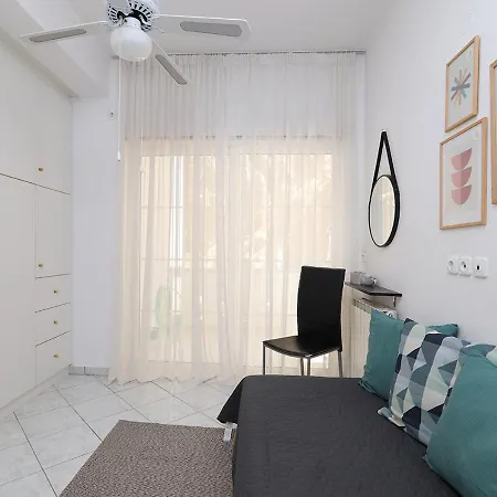 Sunset Apartment *